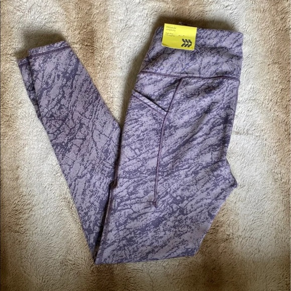All In Motion High-Rise 7/8 Legging Size XS - Picture 1 of 7